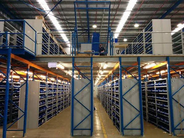 storage racking dealer