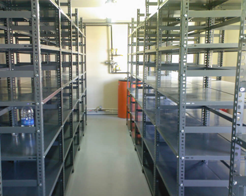 Sloted Aangel Rack Supplier